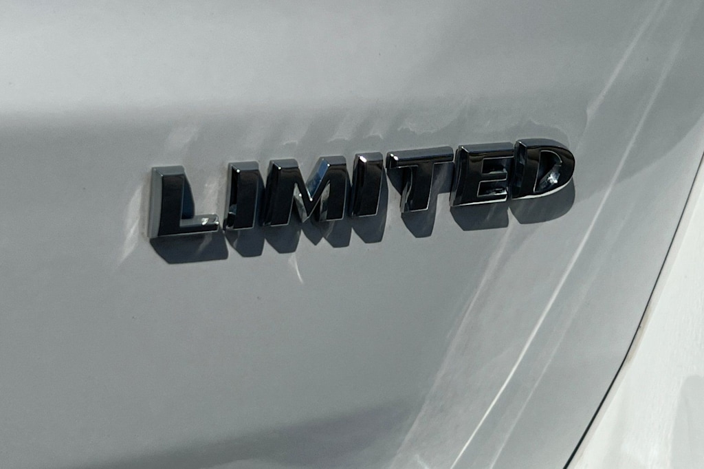 Thumbnail: 2020 Jeep Grand Cherokee - 7