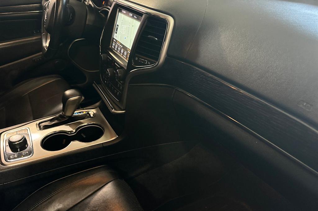 Thumbnail: 2018 Jeep Grand Cherokee - 22