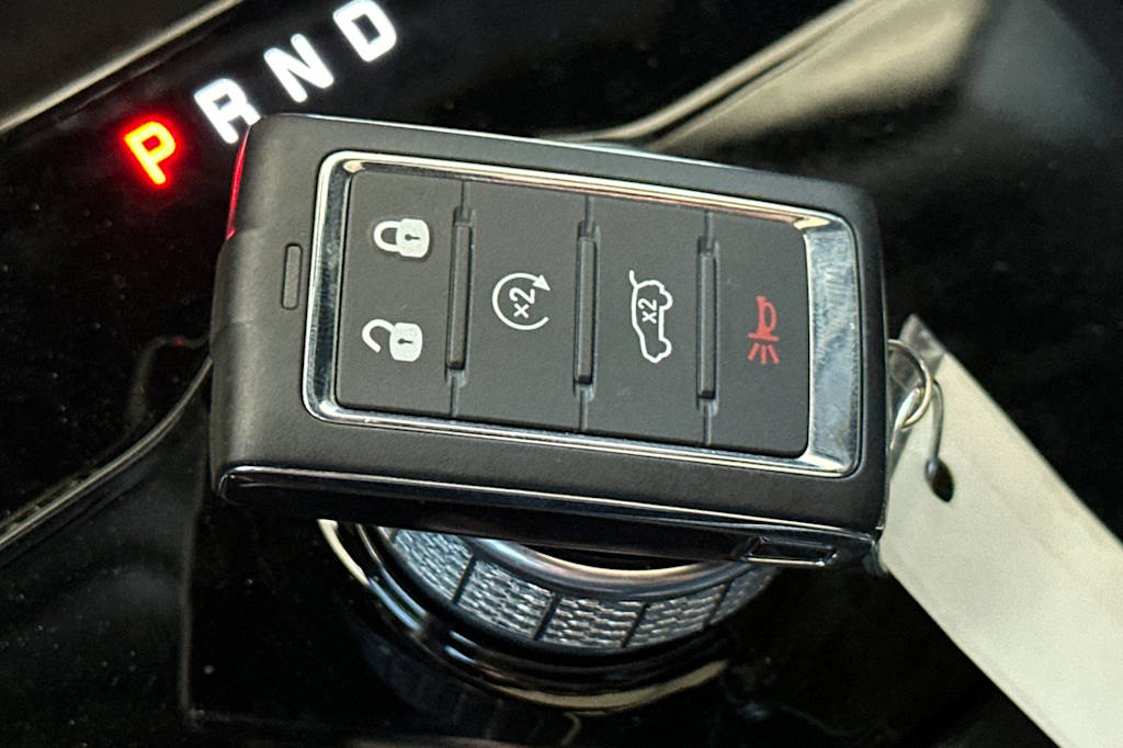 Thumbnail: 2024 Jeep Grand Cherokee - 13