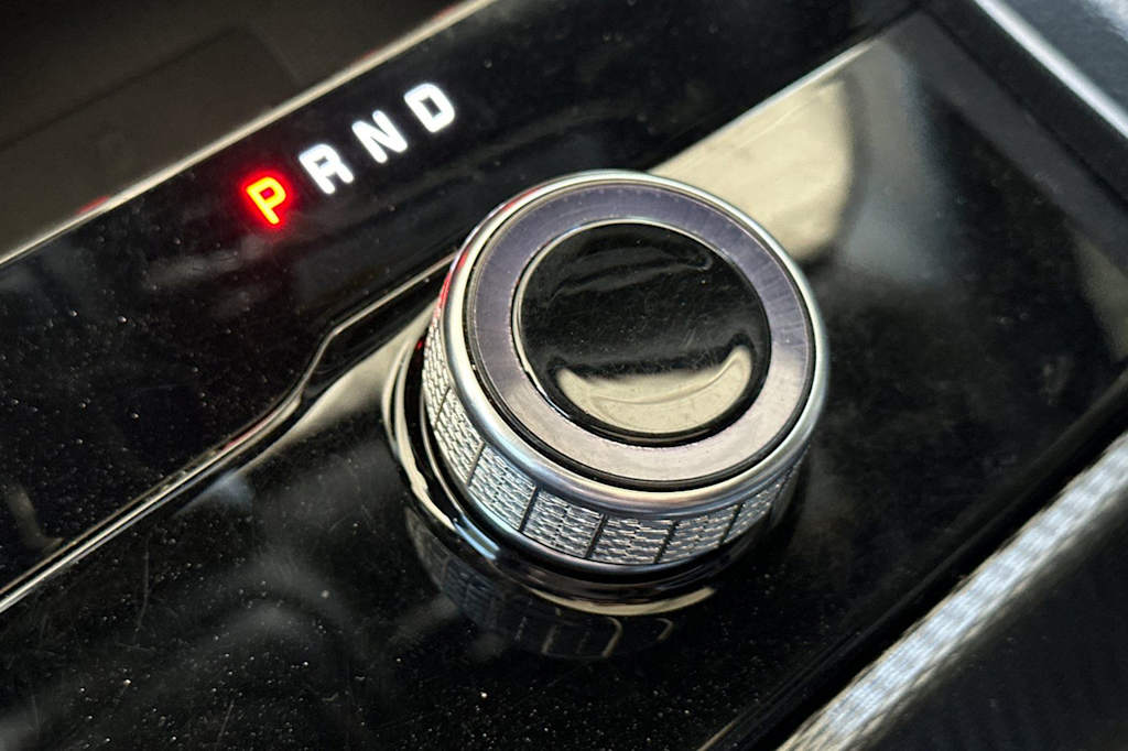 Thumbnail: 2024 Jeep Grand Cherokee - 24