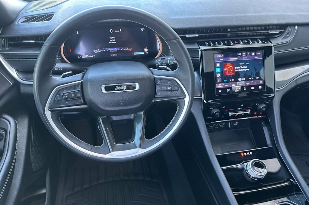 Thumbnail: 2023 Jeep Grand Cherokee - 10