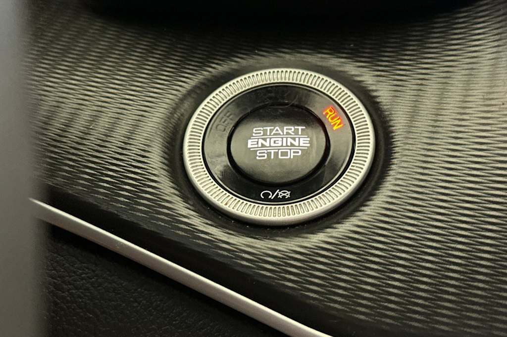 Thumbnail: 2024 Jeep Grand Cherokee L - 30