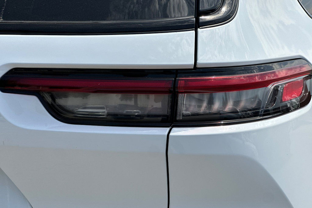Thumbnail: 2022 Jeep Grand Cherokee L - 37