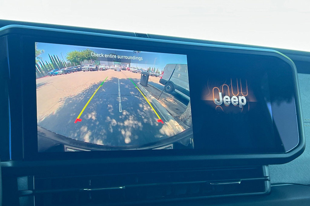 Thumbnail: 2025 Jeep Wrangler - 28