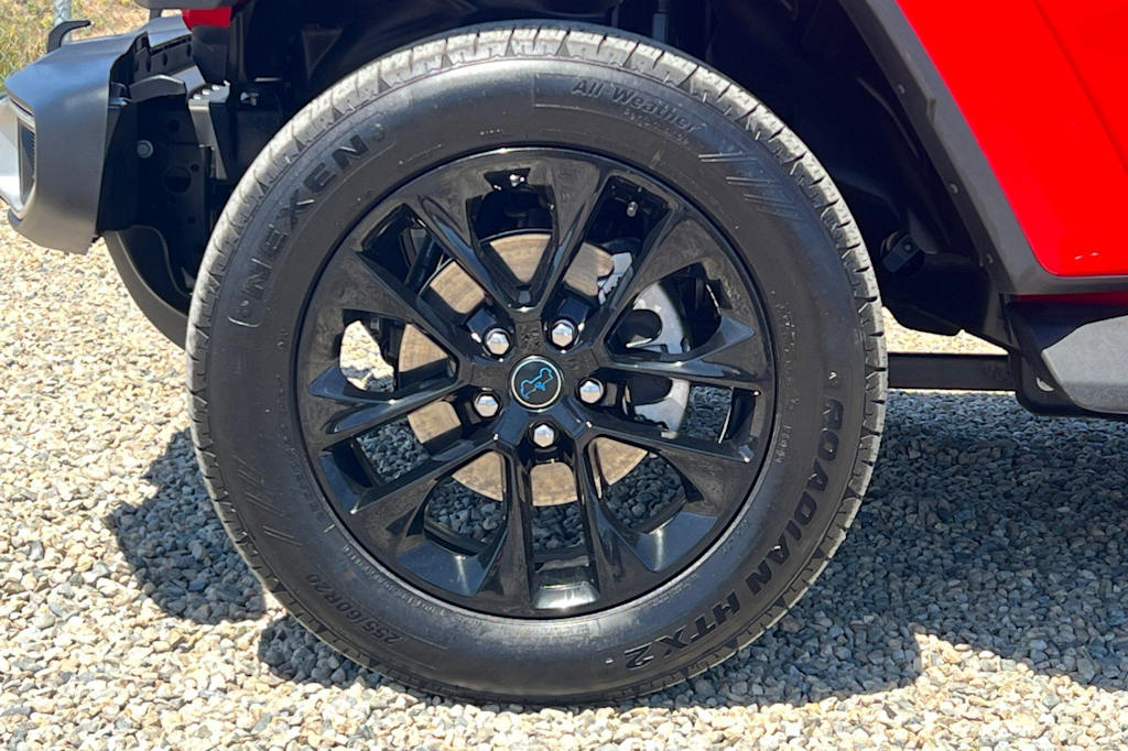 Thumbnail: 2025 Jeep Wrangler - 8