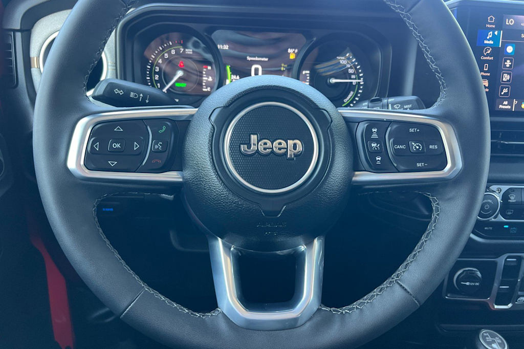 Thumbnail: 2025 Jeep Wrangler - 31