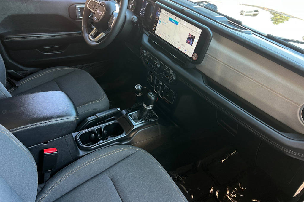 Thumbnail: 2024 Jeep Wrangler - 13
