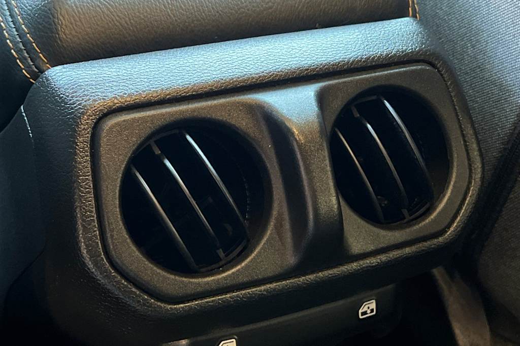 Thumbnail: 2024 Jeep Wrangler - 25
