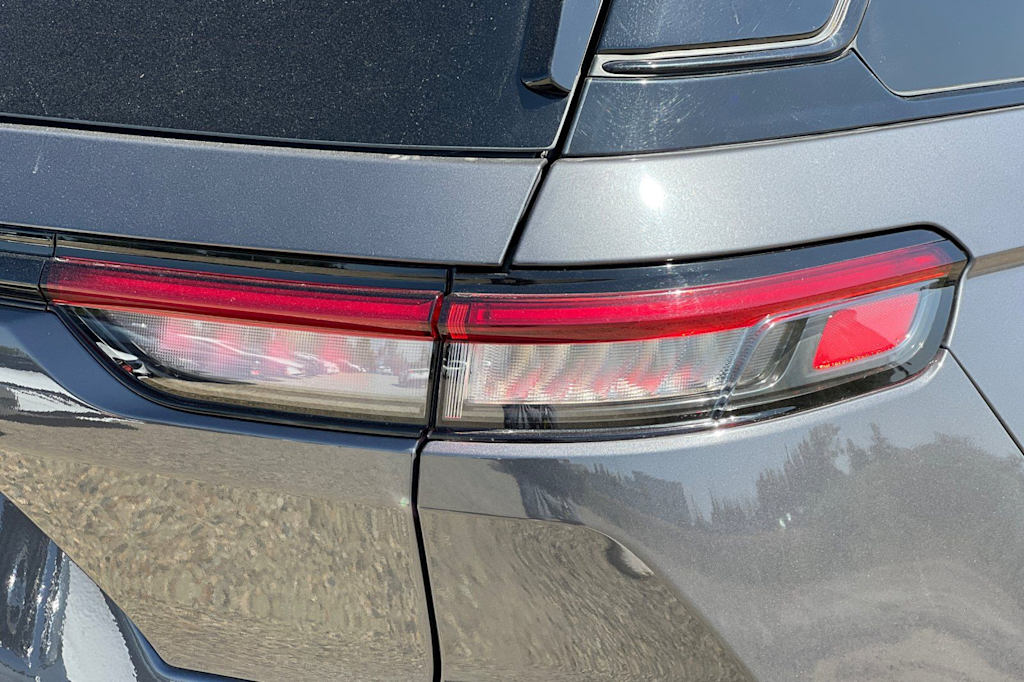 Thumbnail: 2023 Jeep Grand Cherokee - 38
