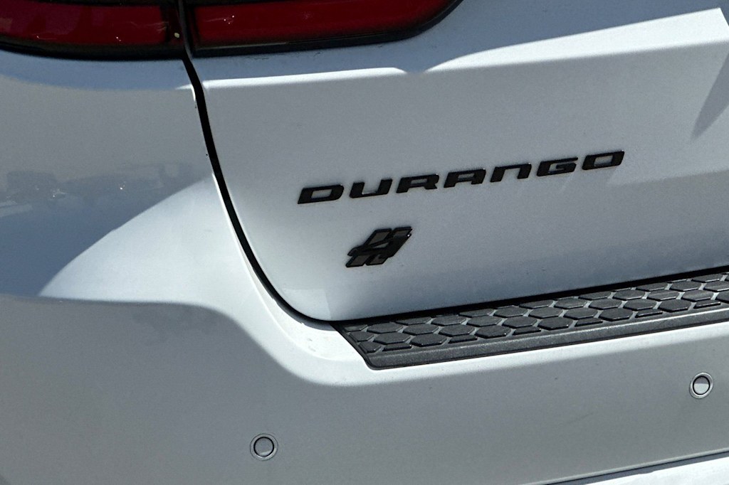 Thumbnail: 2023 Dodge Durango - 7