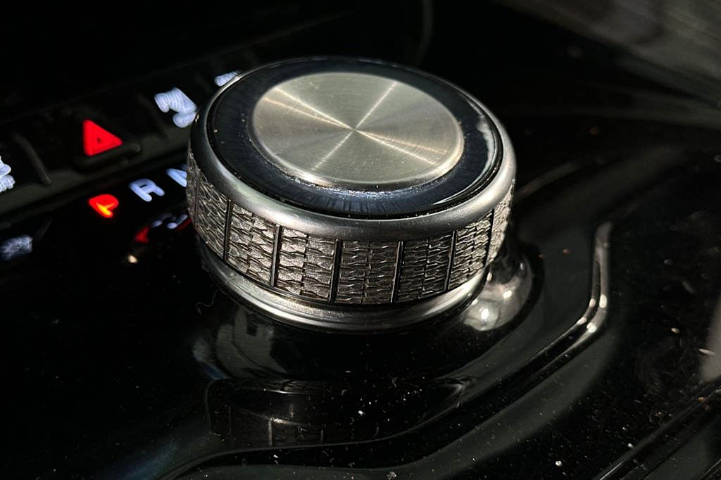 Thumbnail: 2022 Jeep Wagoneer - 26