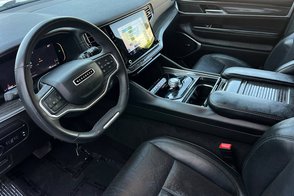 Thumbnail: 2022 Jeep Wagoneer - 9