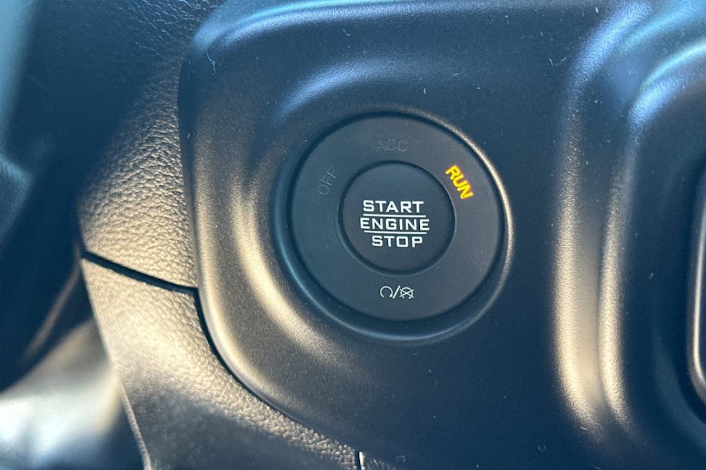 Thumbnail: 2023 Jeep Gladiator - 27