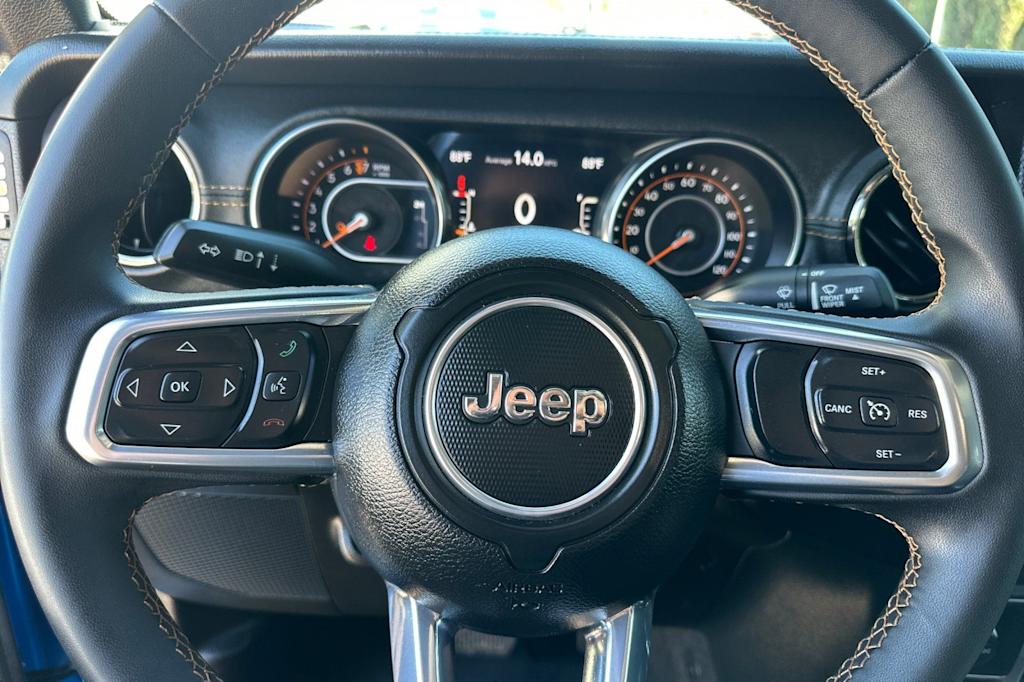 Thumbnail: 2023 Jeep Gladiator - 28