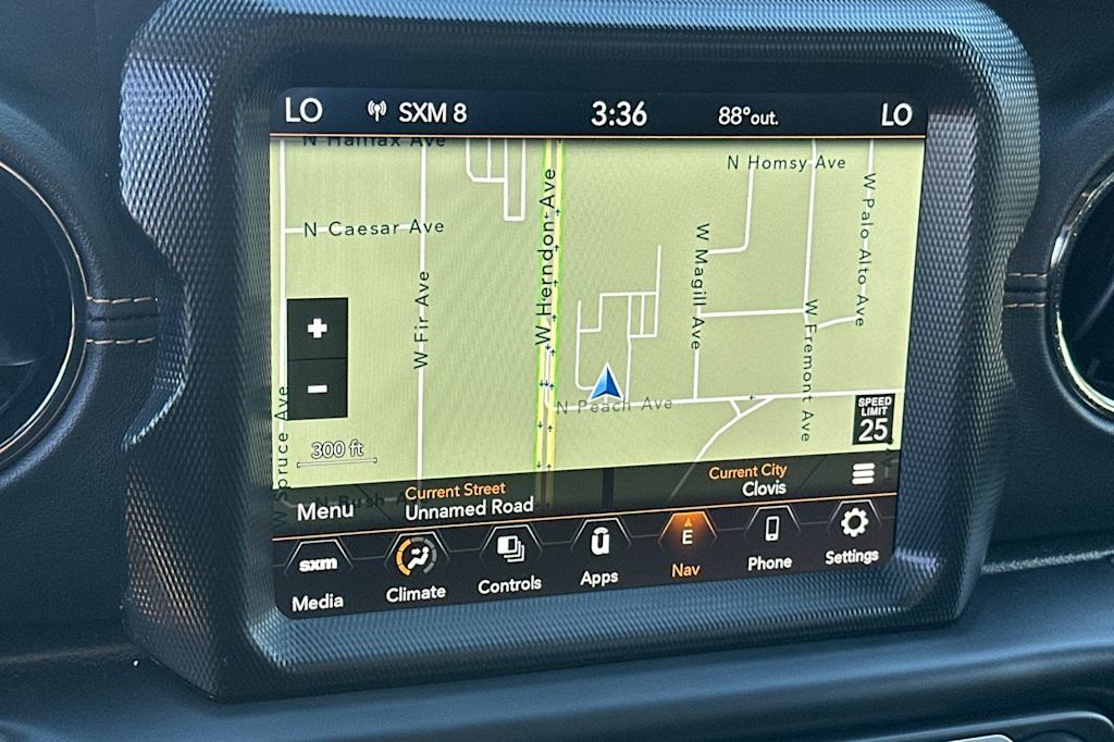 Thumbnail: 2023 Jeep Gladiator - 25