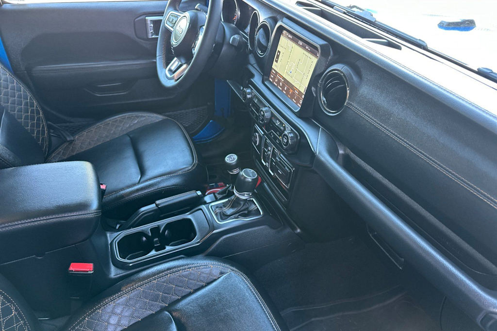 Thumbnail: 2023 Jeep Gladiator - 13