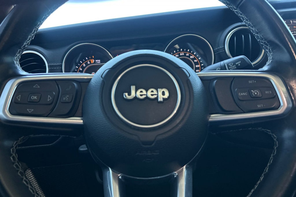 Thumbnail: 2022 Jeep Gladiator - 25