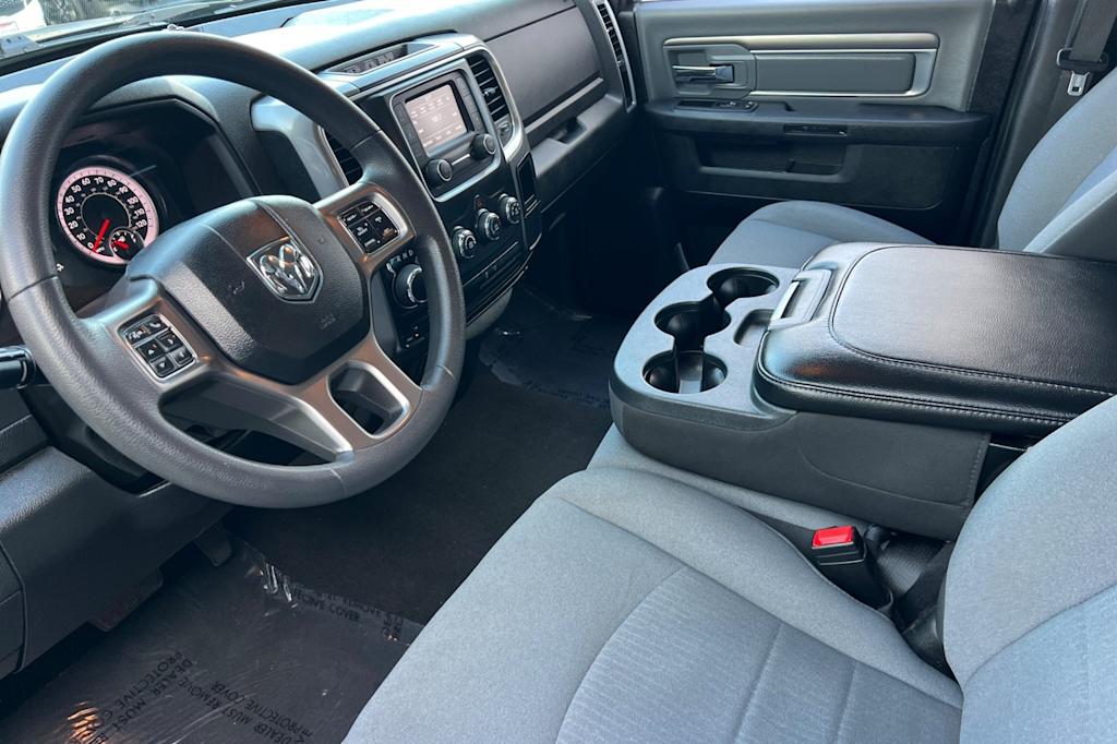 Thumbnail: 2024 RAM 1500 - 9