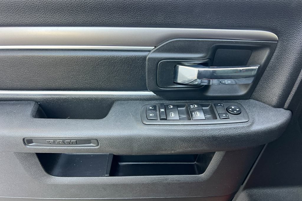 Thumbnail: 2022 RAM 1500 - 22