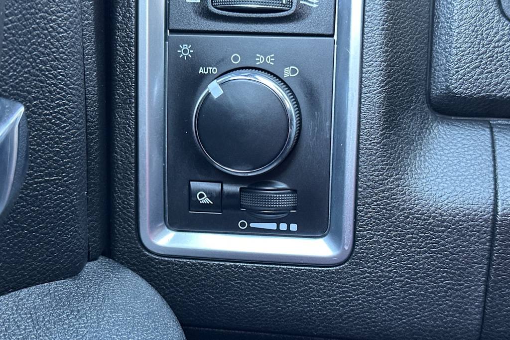 Thumbnail: 2022 RAM 1500 - 32