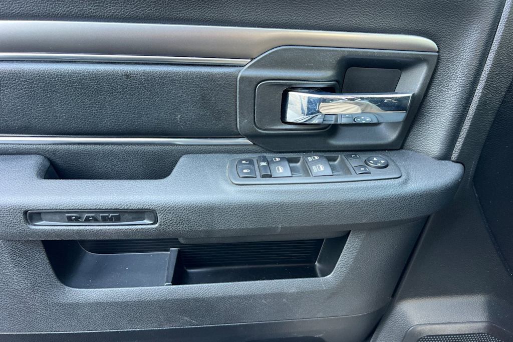 Thumbnail: 2022 RAM 1500 - 22