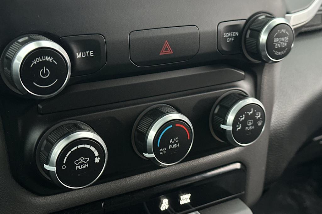 Thumbnail: 2022 RAM 1500 - 26