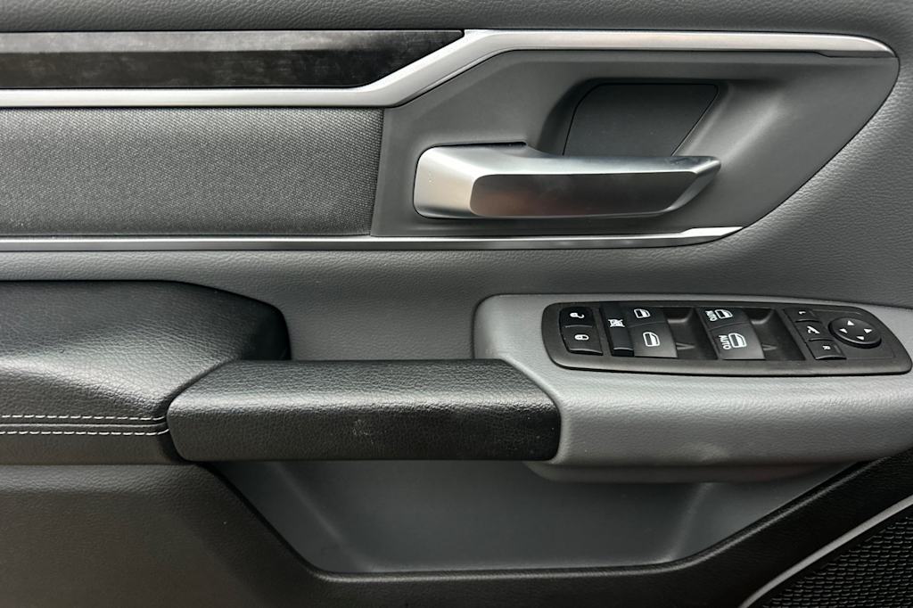 Thumbnail: 2022 RAM 1500 - 22