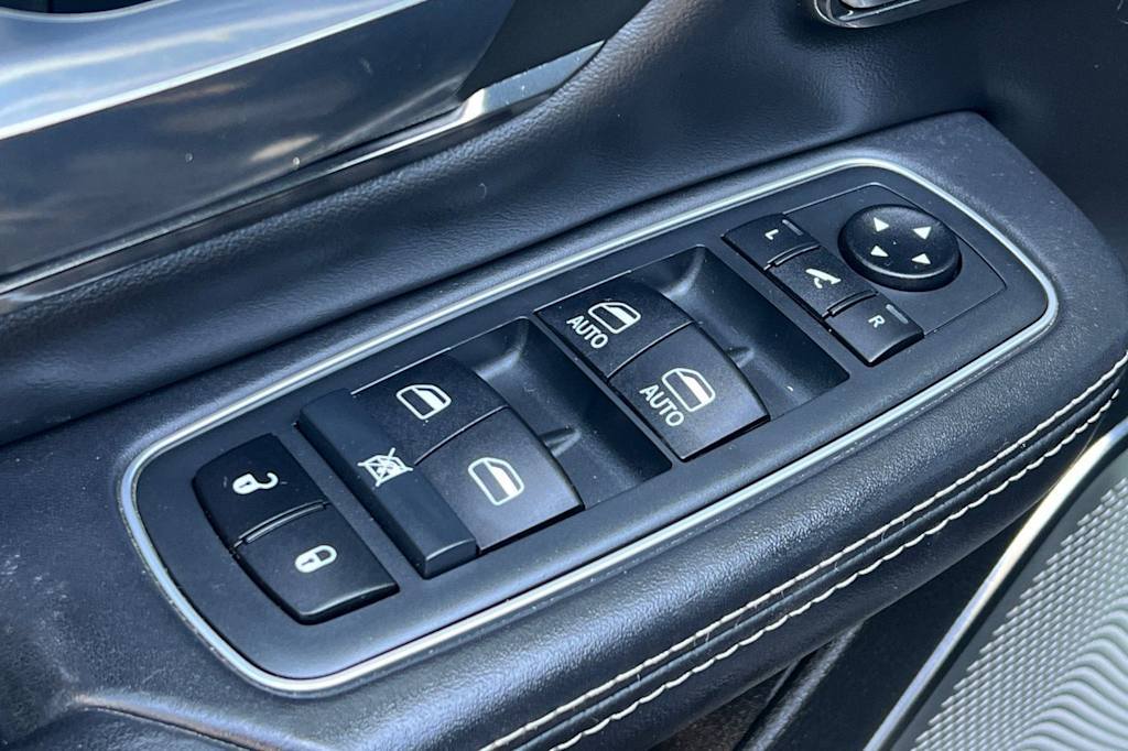 Thumbnail: 2020 RAM 1500 - 23
