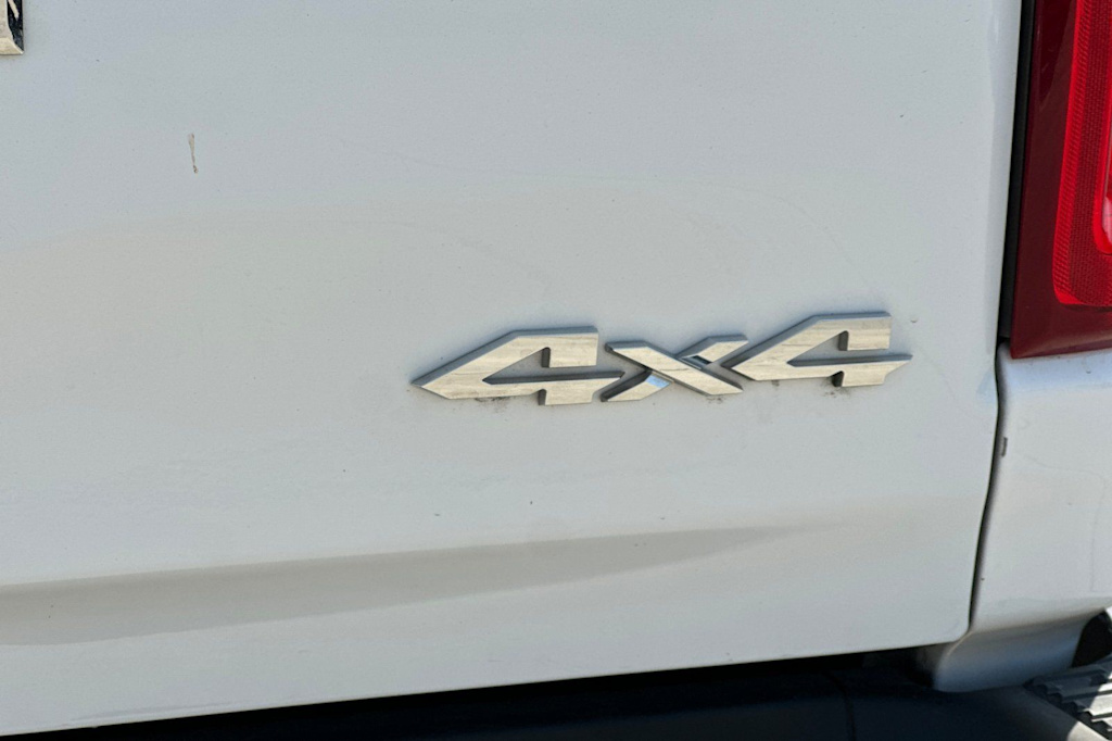 Thumbnail: 2025 RAM 1500 - 6