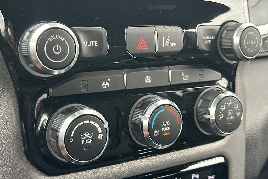 Thumbnail: 2026 RAM 1500 - 24
