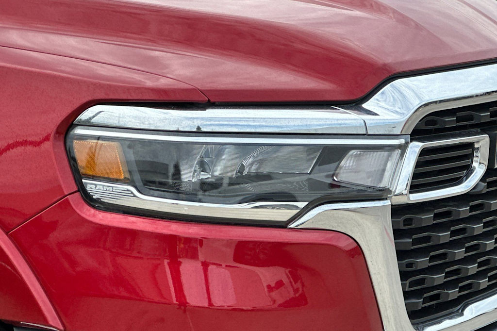 Thumbnail: 2026 RAM 1500 - 32