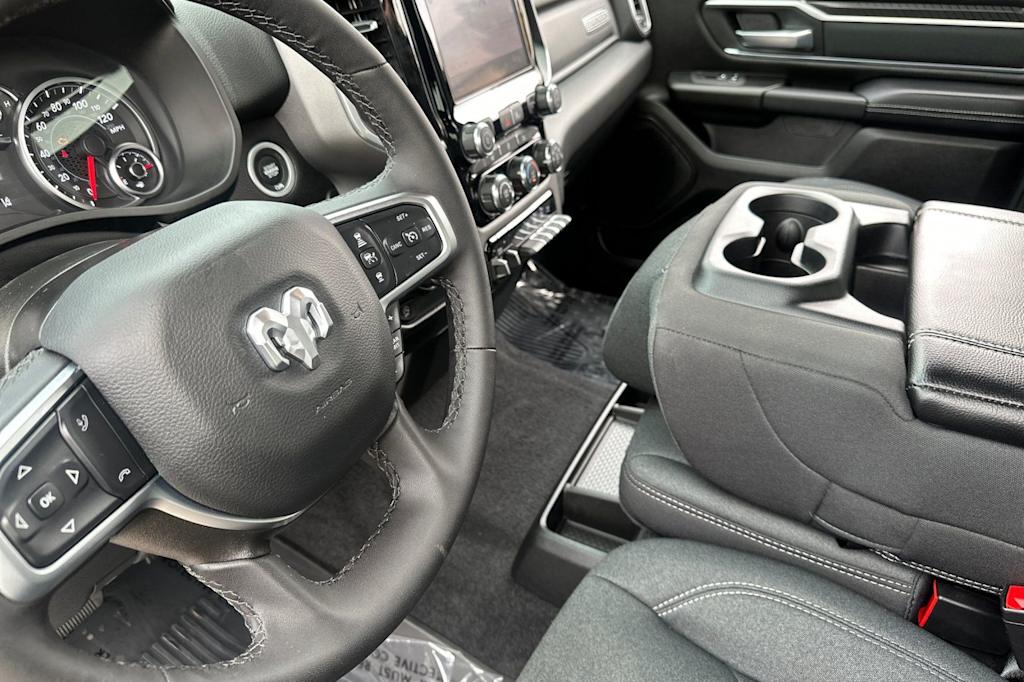 Thumbnail: 2026 RAM 1500 - 9