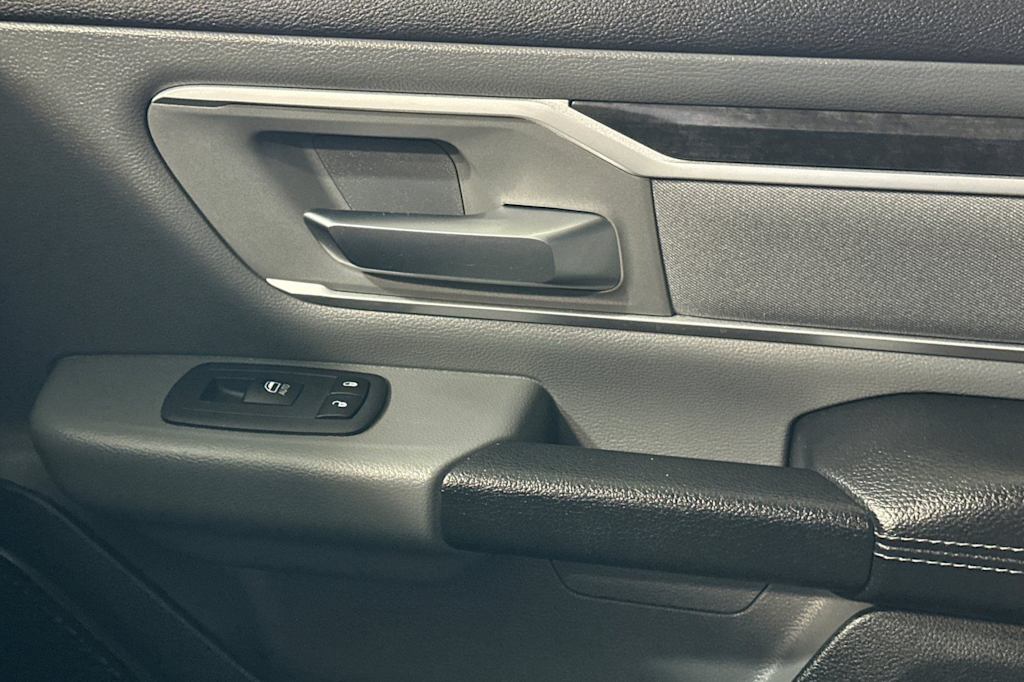 Thumbnail: 2020 RAM 1500 - 23