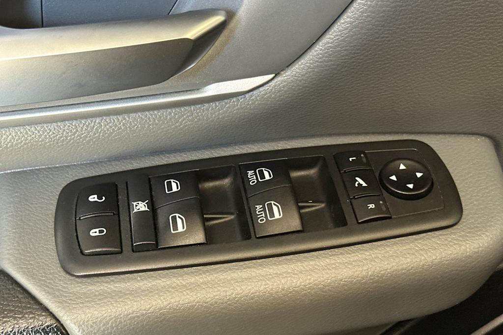 Thumbnail: 2020 RAM 1500 - 22