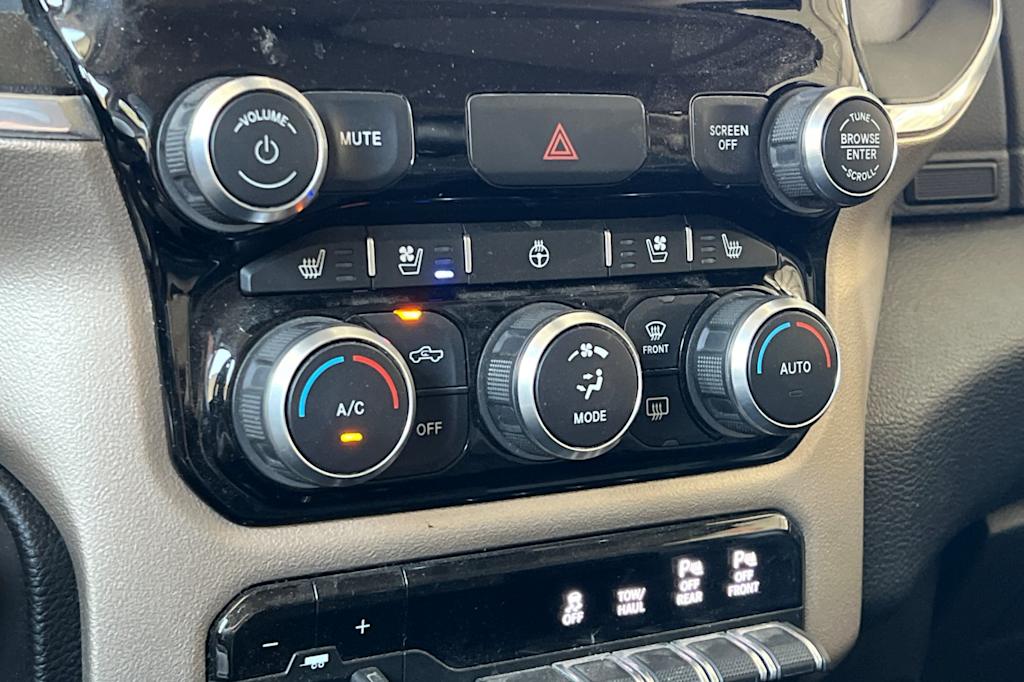 Thumbnail: 2019 RAM 1500 - 25