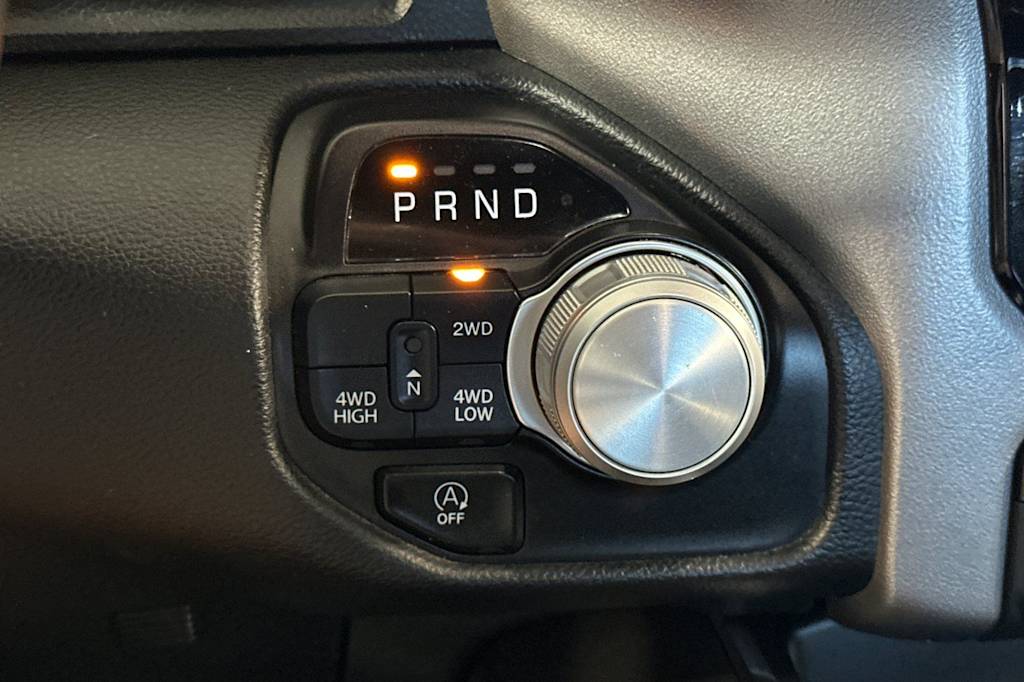 Thumbnail: 2024 RAM 1500 - 28