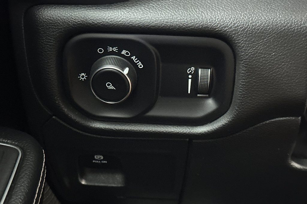 Thumbnail: 2024 RAM 1500 - 34
