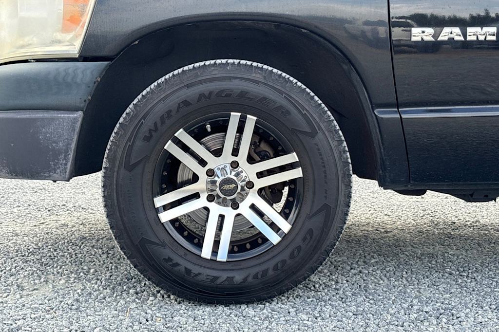 Thumbnail: 2008 Dodge Ram 1500 - 8