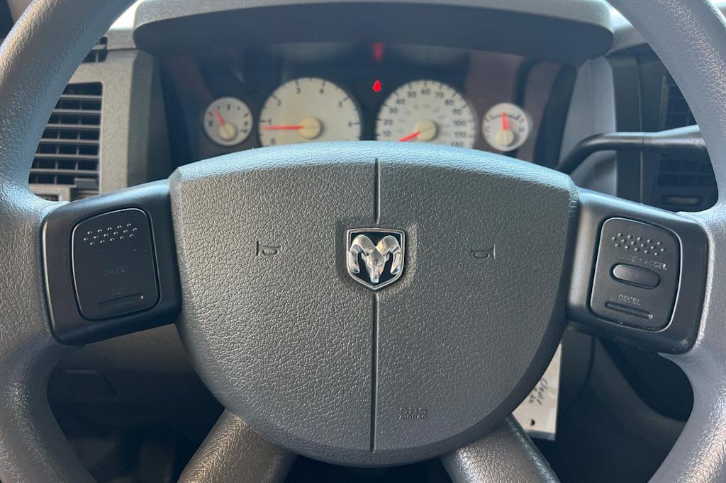 Thumbnail: 2008 Dodge Ram 1500 - 22