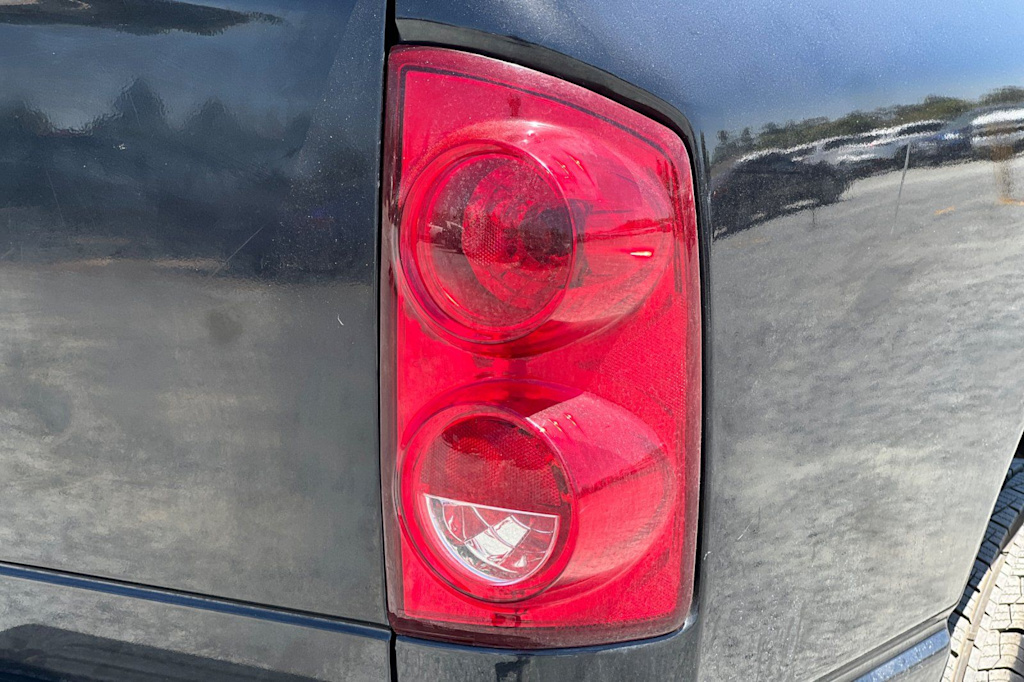 Thumbnail: 2008 Dodge Ram 1500 - 28