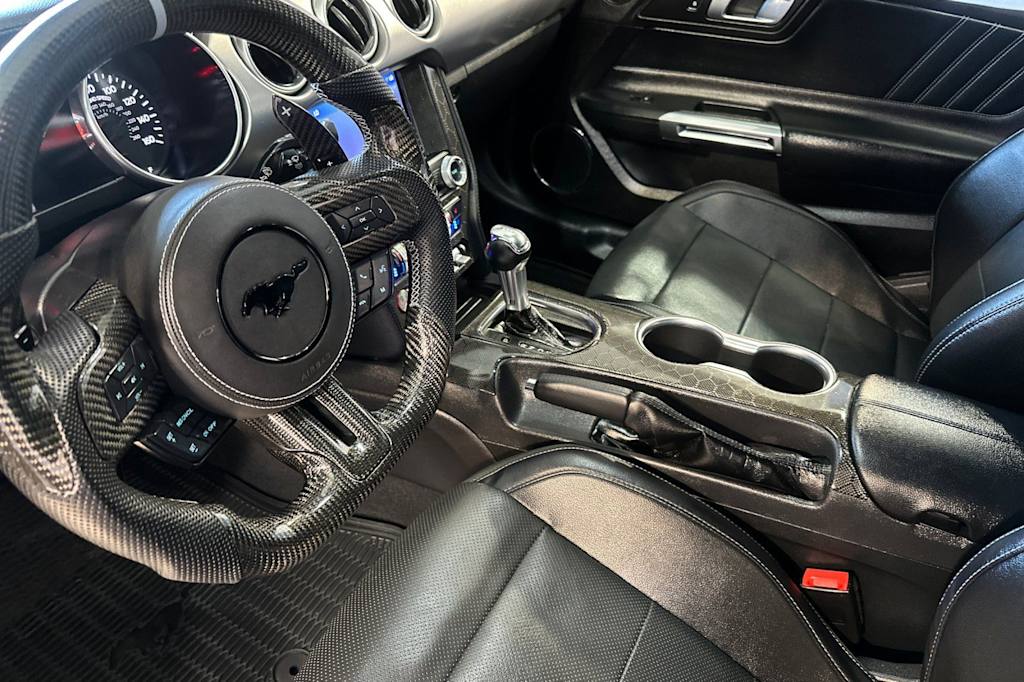 Thumbnail: 2022 Ford Mustang - 2
