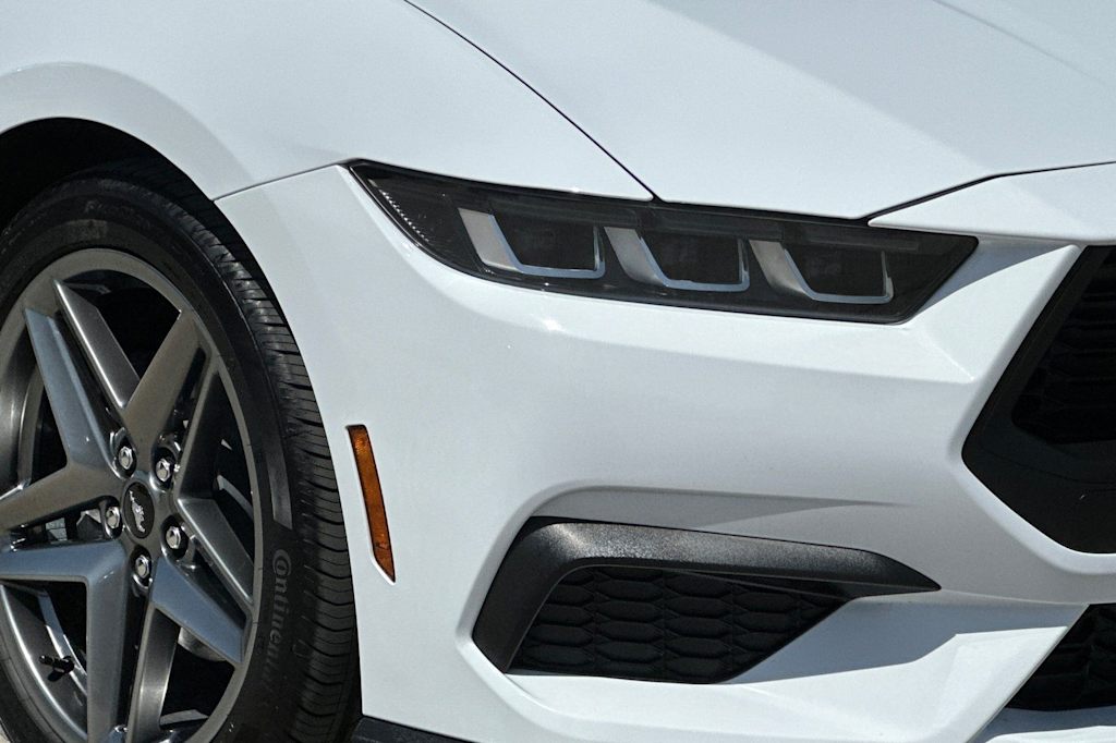 Thumbnail: 2025 Ford Mustang - 33