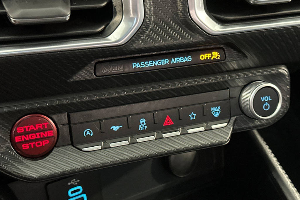 Thumbnail: 2025 Ford Mustang - 25