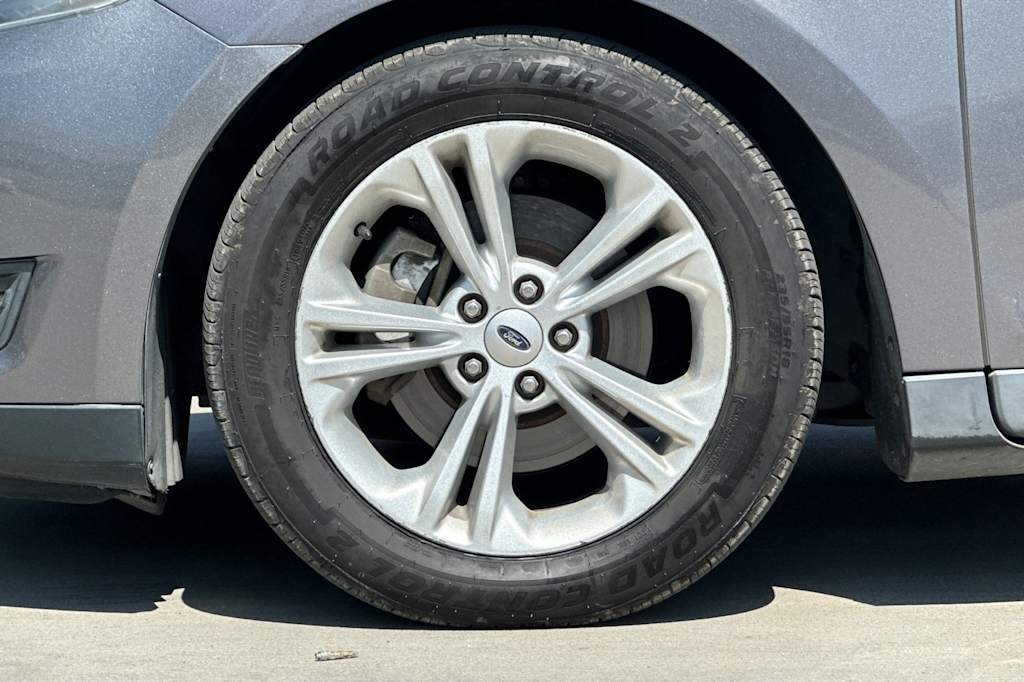 Thumbnail: 2014 Ford Taurus - 8