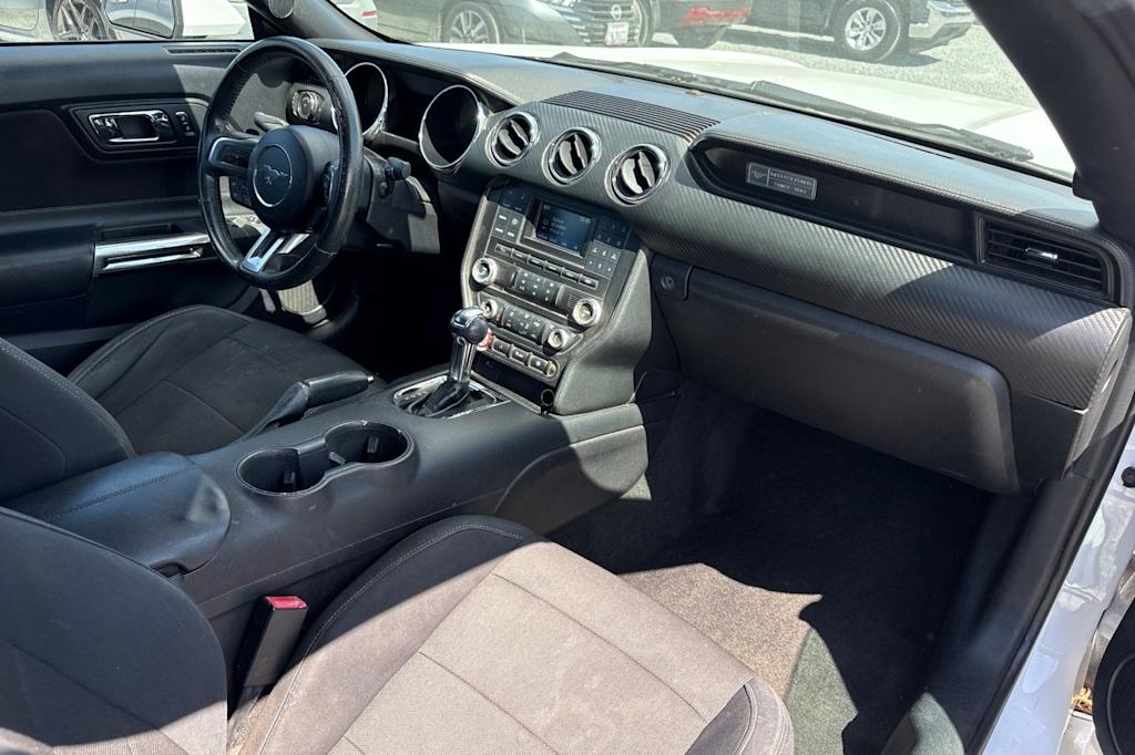 Thumbnail: 2016 Ford Mustang - 12