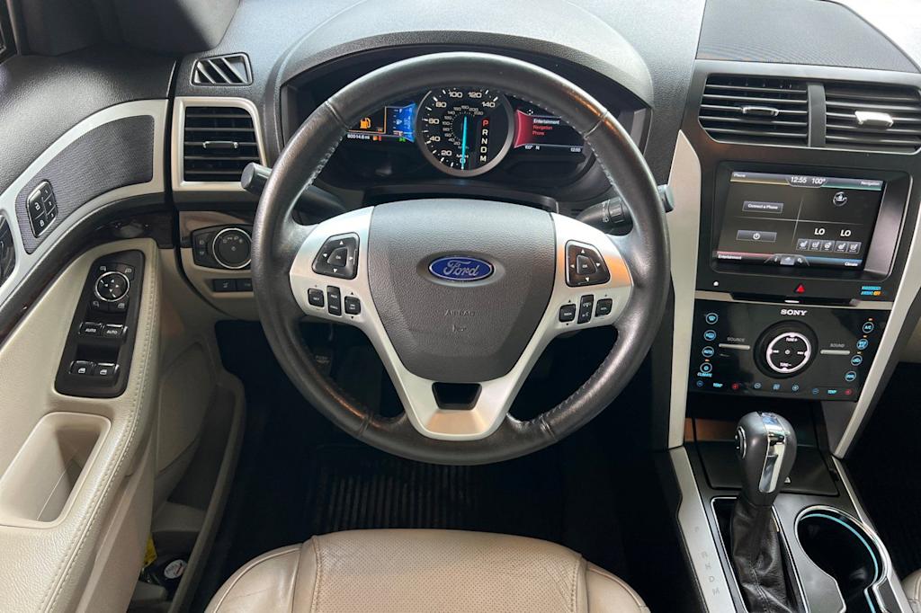 Thumbnail: 2014 Ford Explorer - 12