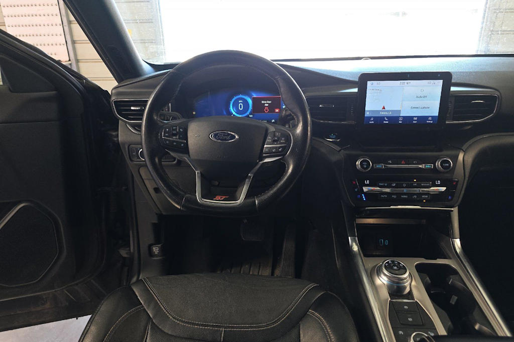 Thumbnail: 2020 Ford Explorer - 9