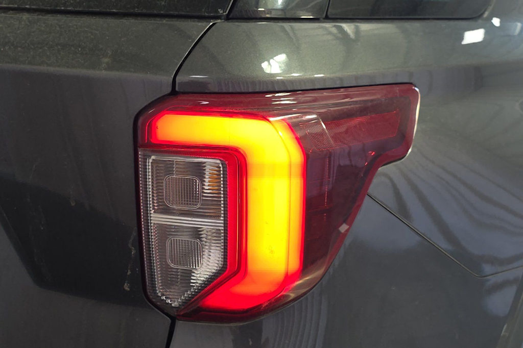 Thumbnail: 2020 Ford Explorer - 20
