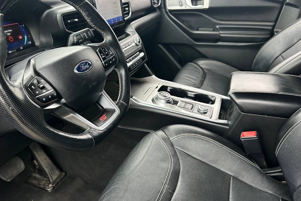 Thumbnail: 2020 Ford Explorer - 9