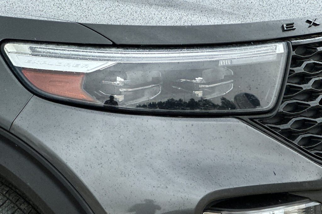 Thumbnail: 2020 Ford Explorer - 38